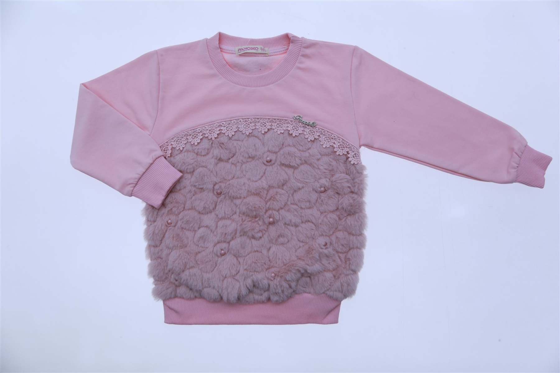 PEMBE